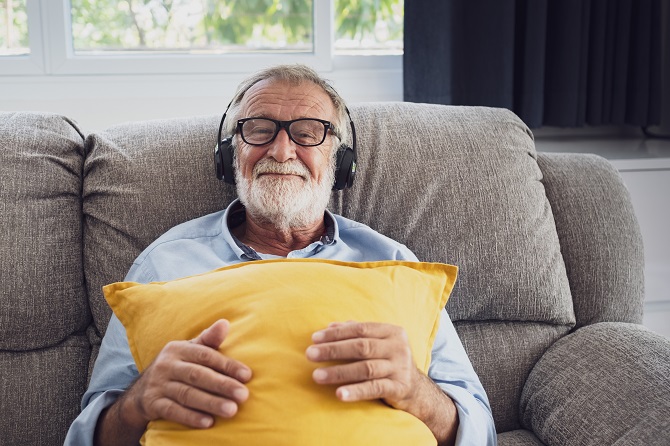 the-role-of-music-therapy-in-alzheimers-care